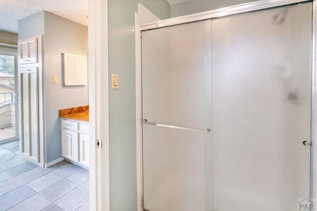 3 Knightsbridge Place, Pueblo, CO 81001