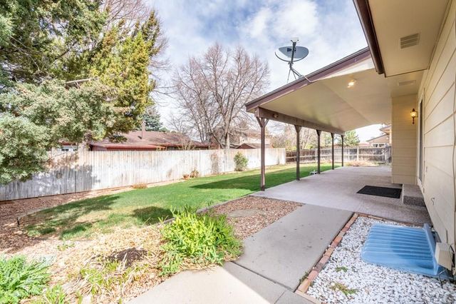 3 Knightsbridge Place, Pueblo, CO 81001