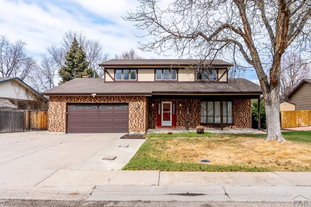 3 Knightsbridge Place, Pueblo, CO 81001