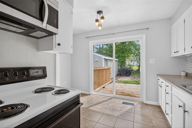 3455 Acacia Boulevard, Jackson, MI 49203