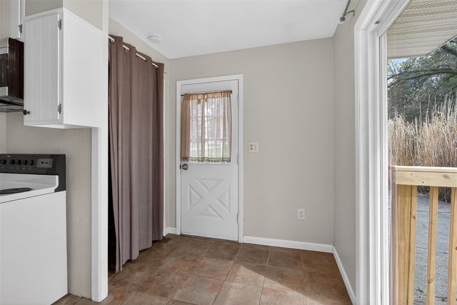 3455 Acacia Boulevard, Jackson, MI 49203