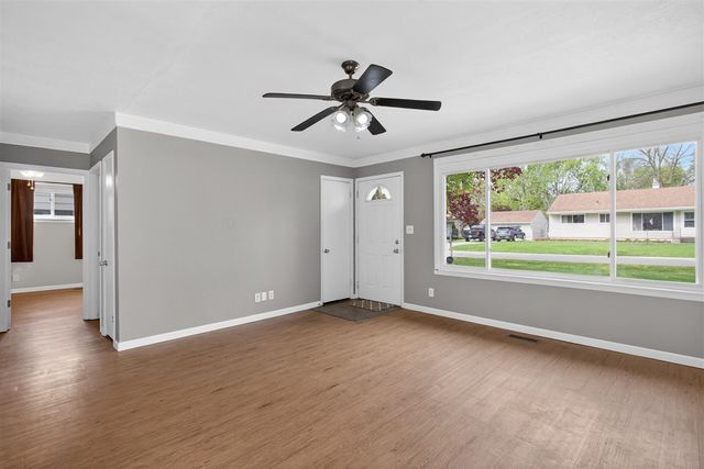 3455 Acacia Boulevard, Jackson, MI 49203