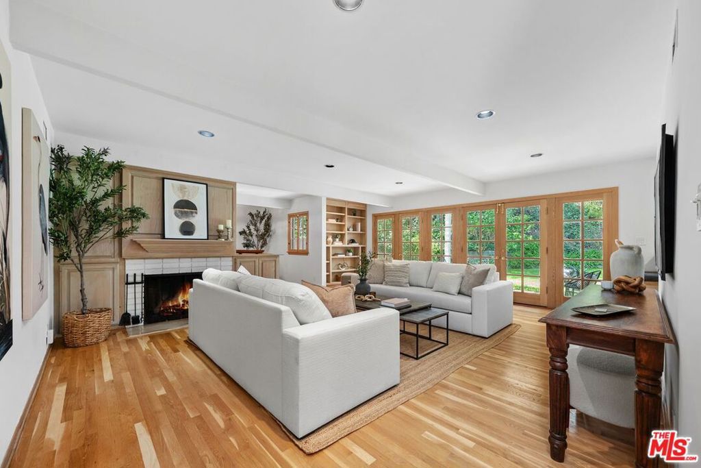 13331 Westcove Drive, Los Angeles, CA 90049 — photo 2