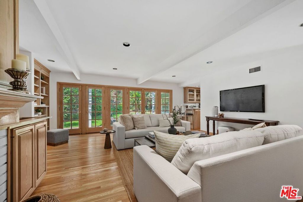 13331 Westcove Drive, Los Angeles, CA 90049 — photo 3