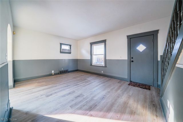 7610 Rosewood Avenue, Garfield Heights, OH 44105