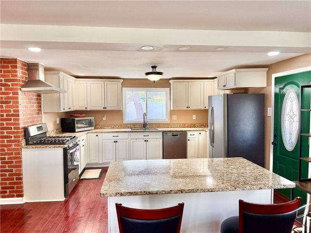 2674 Morgantown Road, Georges Twp, PA 15401