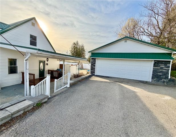 2674 Morgantown Road, Georges Twp, PA 15401