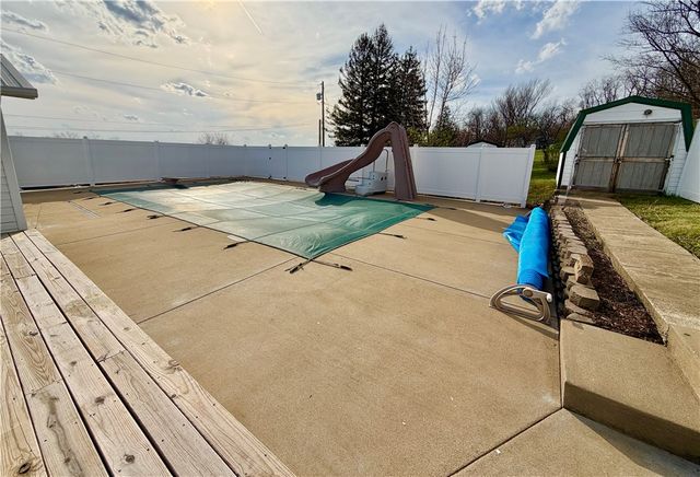 2674 Morgantown Road, Georges Twp, PA 15401