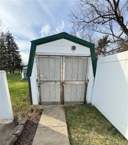 2674 Morgantown Road, Georges Twp, PA 15401