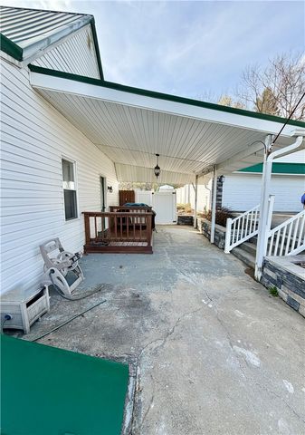 2674 Morgantown Road, Georges Twp, PA 15401