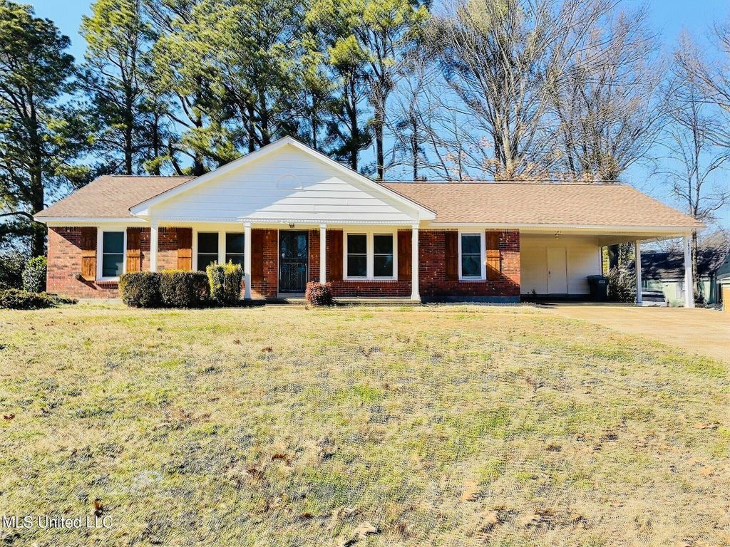 8237 Chesterfield Drive, Southaven, MS 38671