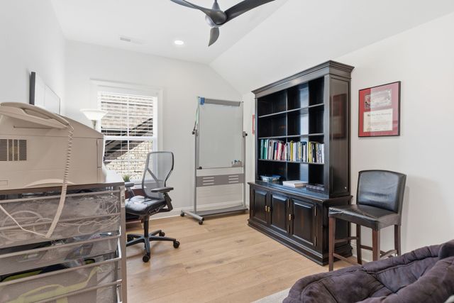 2160 White Poplar Court, Murfreesboro, TN 37130