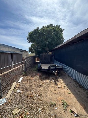 1157 E 23 St, Yuma, AZ 85365