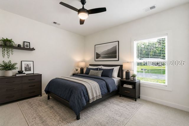 32 Avalon Dr, Beaufort, SC 29907