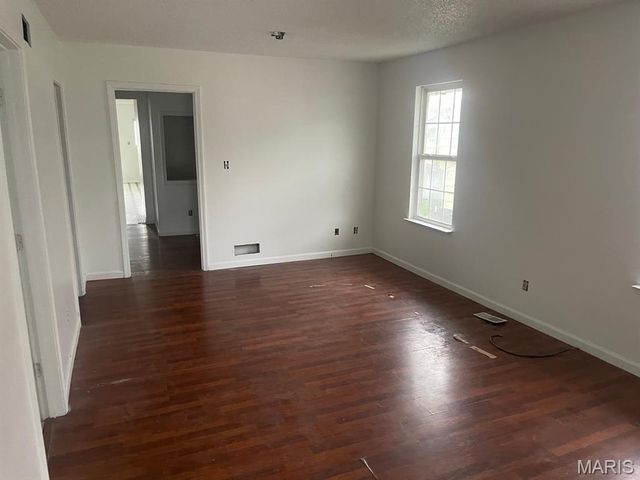 111 Kingshighway, East Alton, IL 62024
