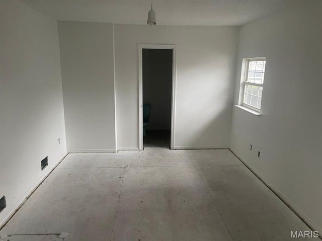 111 Kingshighway, East Alton, IL 62024