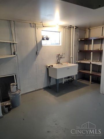 148 Waxwing Drive, Reading, OH 45236