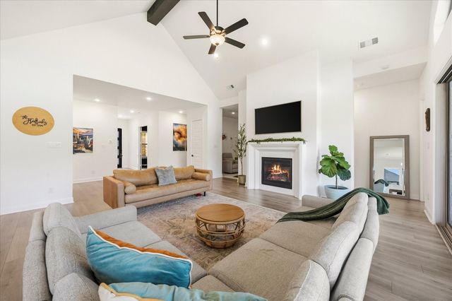 1922 Grand Avenue, Rockwall, TX 75087