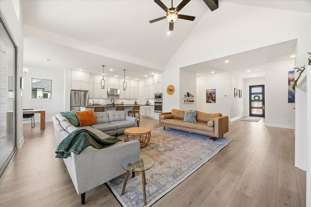 1922 Grand Avenue, Rockwall, TX 75087