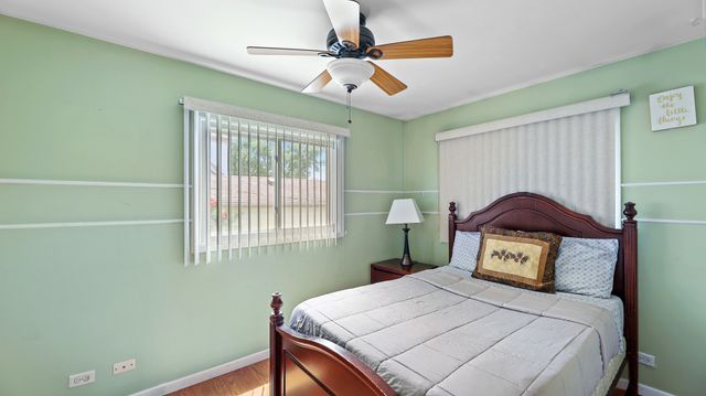 1326 Degener Avenue, Elmhurst, IL 60126