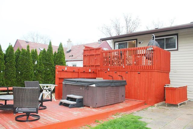 1326 Degener Avenue, Elmhurst, IL 60126