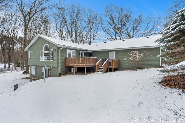 8409 Squires Street Ne, Courtland Twp, MI 49341