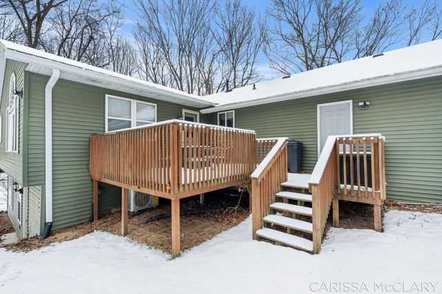 8409 Squires Street Ne, Courtland Twp, MI 49341