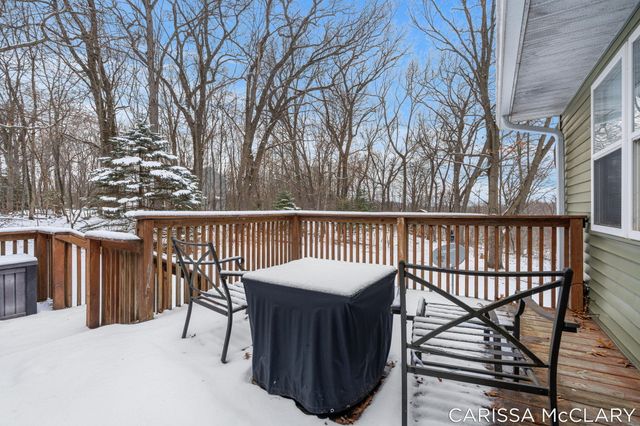 8409 Squires Street Ne, Courtland Twp, MI 49341