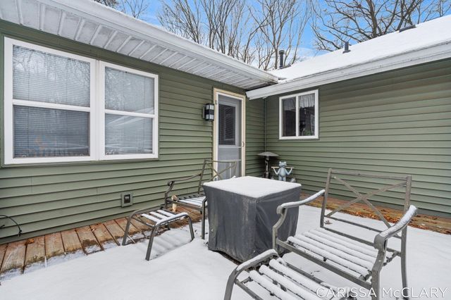 8409 Squires Street Ne, Courtland Twp, MI 49341