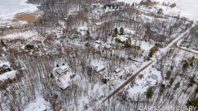 8409 Squires Street Ne, Courtland Twp, MI 49341