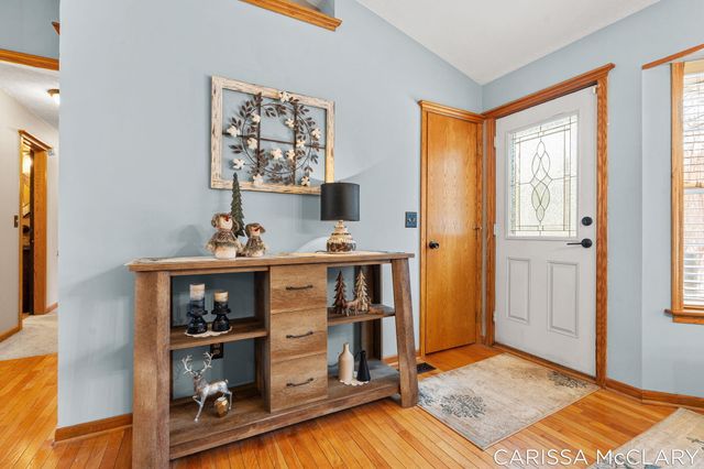 8409 Squires Street Ne, Courtland Twp, MI 49341