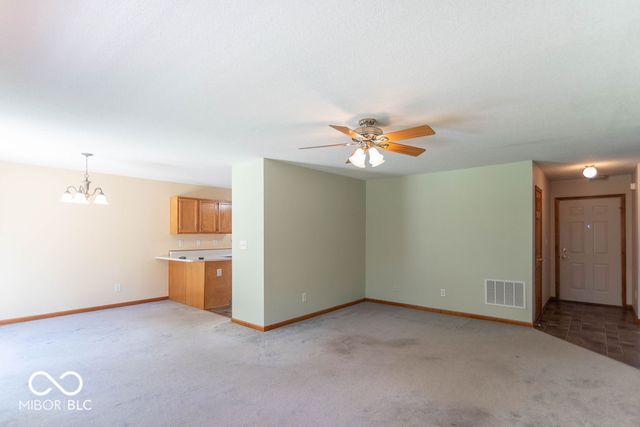 911 Port Drive, Avon, IN 46123