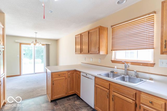 911 Port Drive, Avon, IN 46123
