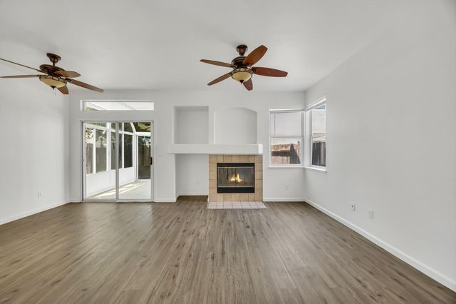 4229 Shandwick Dr, Antelope, CA 95843