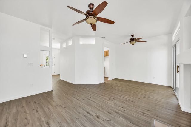 4229 Shandwick Dr, Antelope, CA 95843
