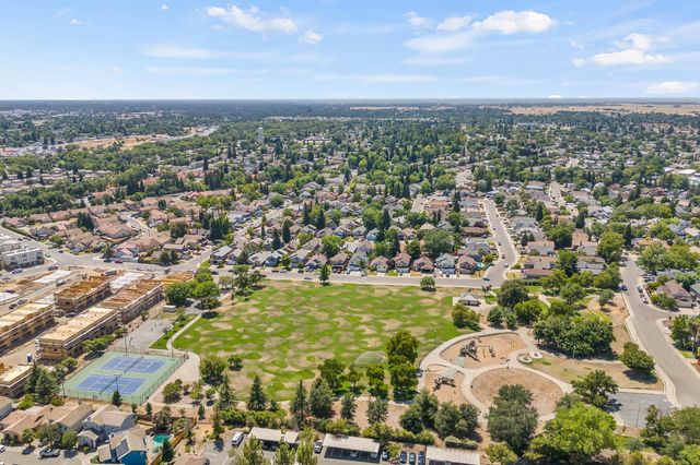 4229 Shandwick Dr, Antelope, CA 95843