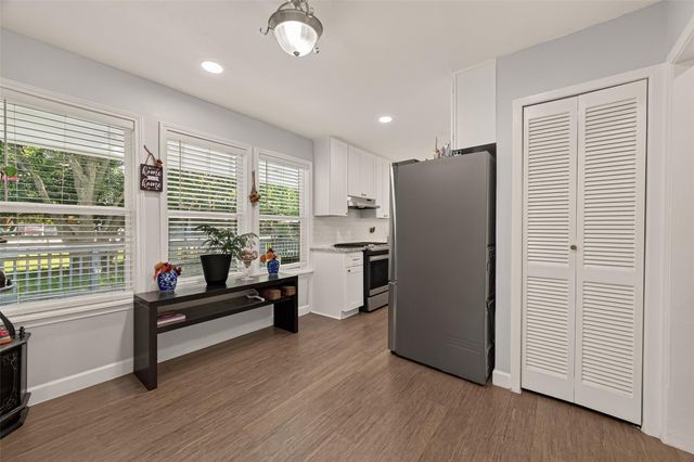 3315 Walsh Street, Bayview, TX 77518