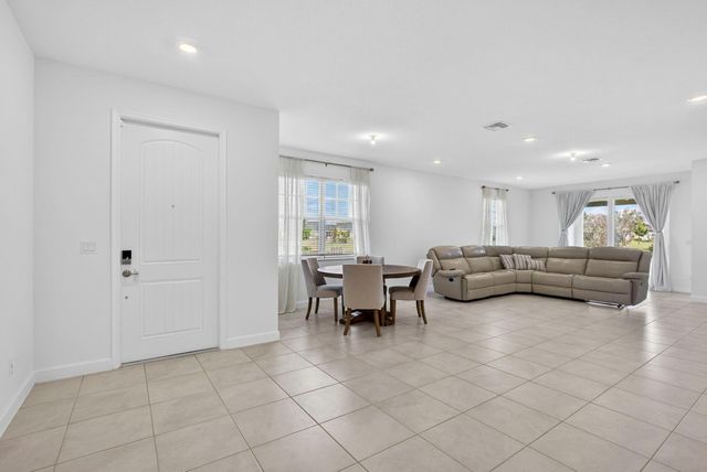 1332 Haywagon Trail 1332, Loxahatchee, FL 33470