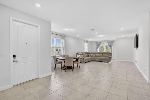 1332 Haywagon Trail 1332, Loxahatchee, FL 33470