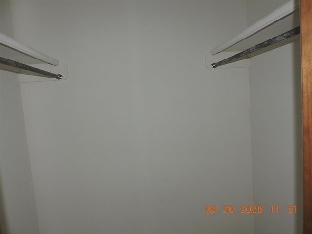 317 SE 40th St, Lawton, OK 73501