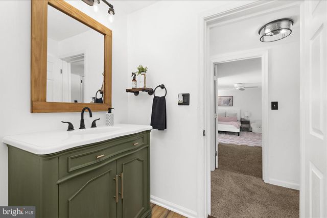 119 WATKINS RD, Grasonville, MD 21638