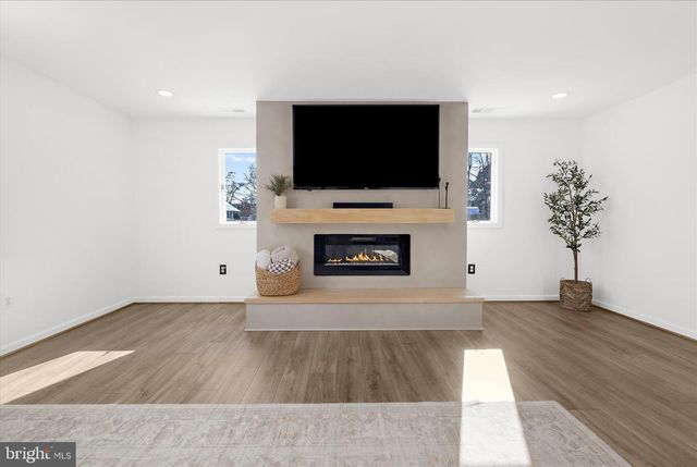 119 WATKINS RD, Grasonville, MD 21638