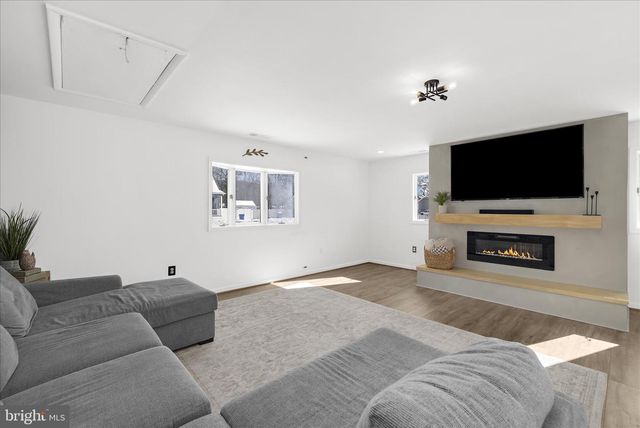 119 WATKINS RD, Grasonville, MD 21638