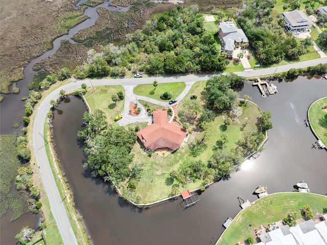 11580 W DIXIE SHORES DRIVE, Crystal River, FL 34429