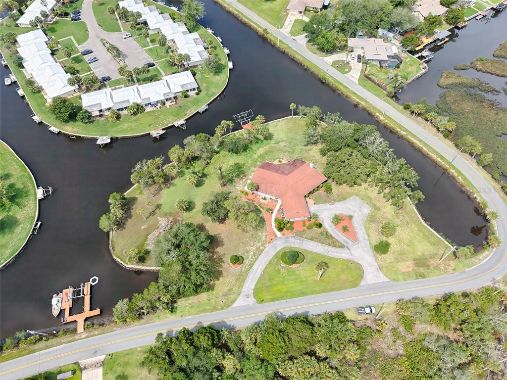 11580 W DIXIE SHORES DRIVE, Crystal River, FL 34429