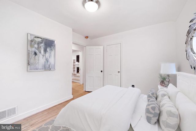 1312 ROBINSON PL, Falls Church, VA 22046