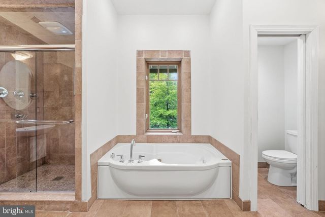 1312 ROBINSON PL, Falls Church, VA 22046