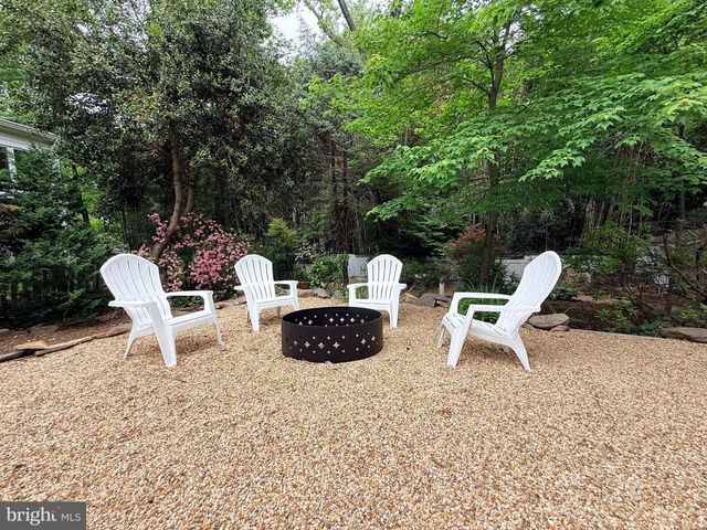 1312 ROBINSON PL, Falls Church, VA 22046