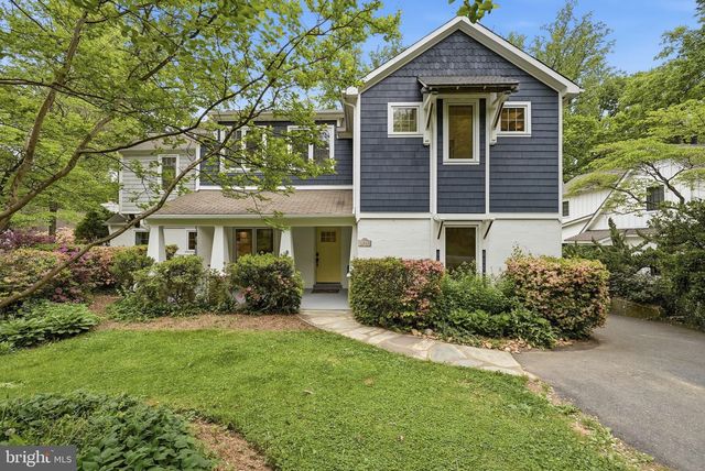 1312 ROBINSON PL, Falls Church, VA 22046