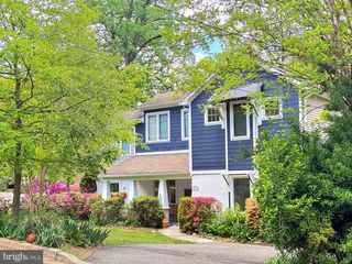 1312 ROBINSON PL, Falls Church, VA 22046